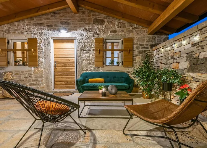 Villa Honey House *